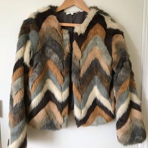 Willow & Clay faux fur jacket! Size XS